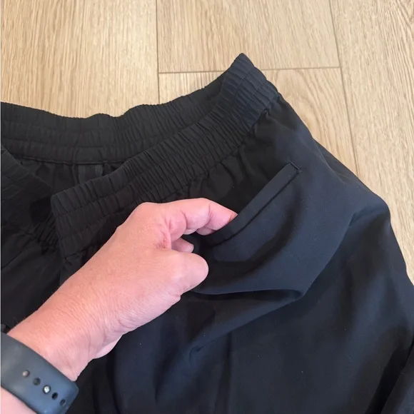 Everlane Italian Goweave Wool Pull-On Pants • size 6 • Black • NWOT - Picture 9 of 11